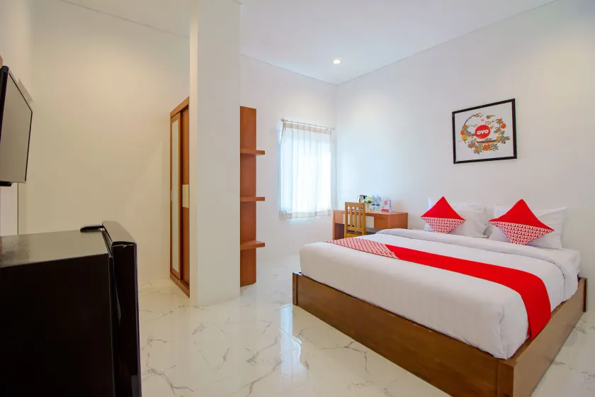 Hotel O 88 Exclusive Guesthouse - Image 1