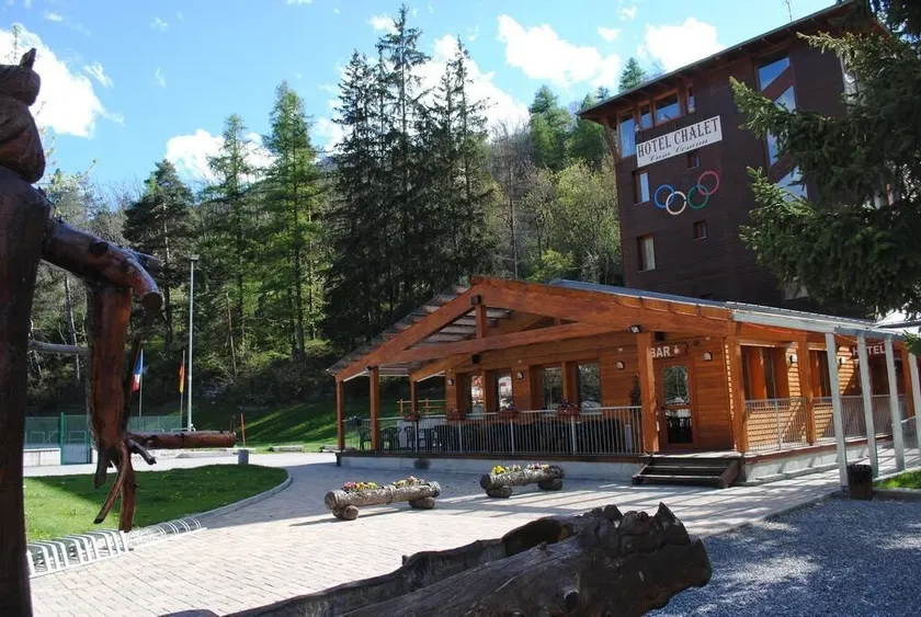Hotel Chalet Casa Cesana - Image 1