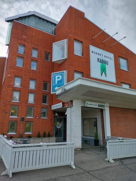 Hotel Karhu - Image 1