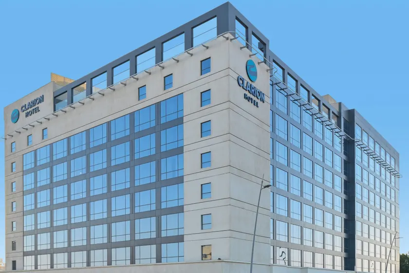 Clarion Hotel Jeddah Airport - Image 1