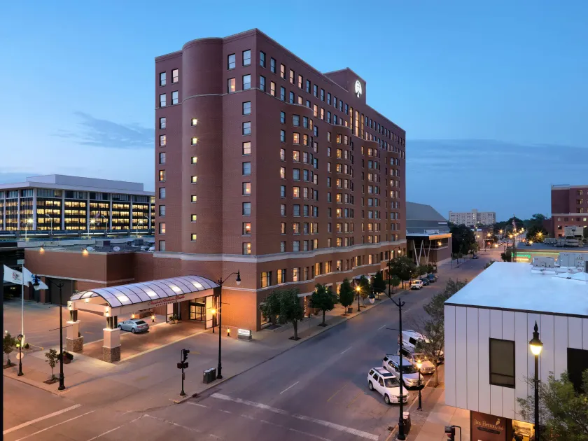 President Abraham Lincoln Springfield - DoubleTree by Hilton - Image 1