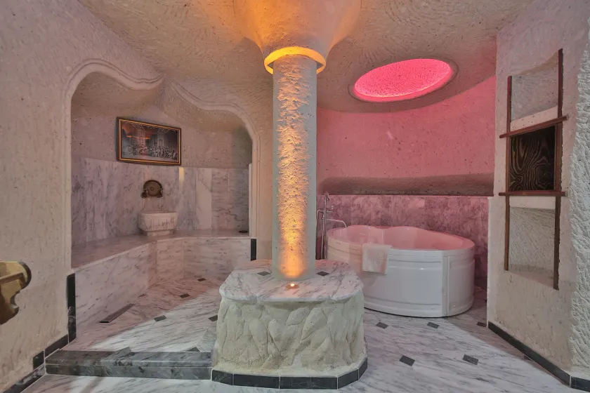 Local Cave House - Room