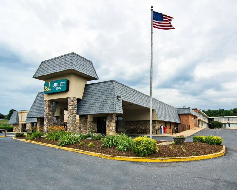 Quality Inn Shenandoah Valley - Image 1