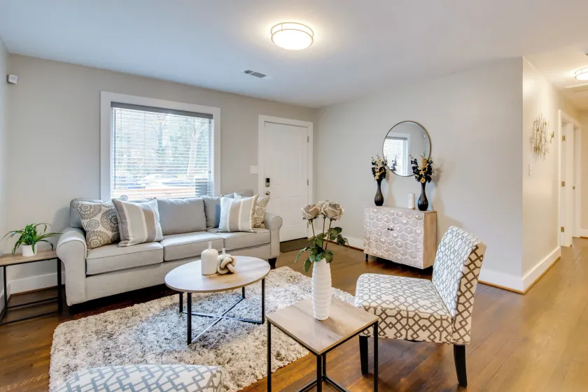 6 Mi to Dtwn Atlanta! Pet-Friendly Home w/ Yard - Image 1