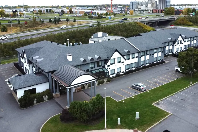 Quality Inn Saint-Jean-sur-Richelieu - Image 1