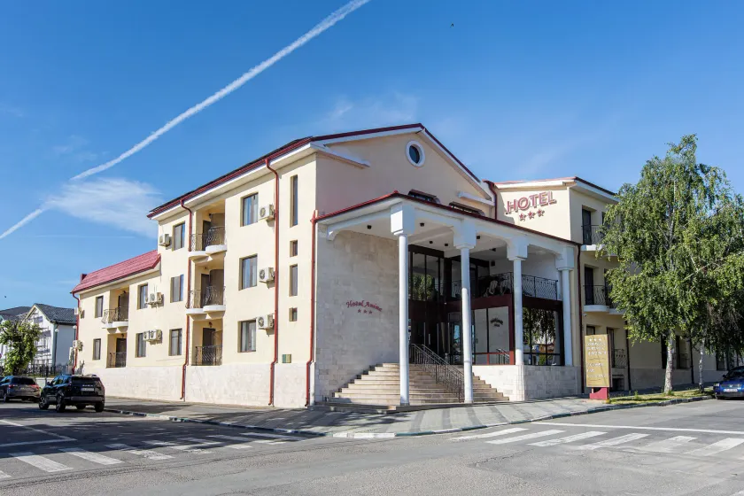 Hotel Anina - Image 1