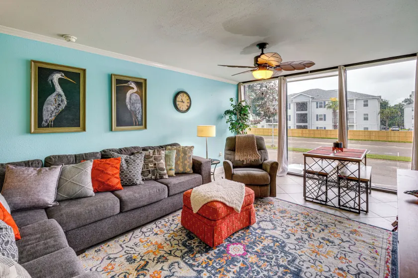 Biloxi Beach-Good Vibes Condo - Image 1