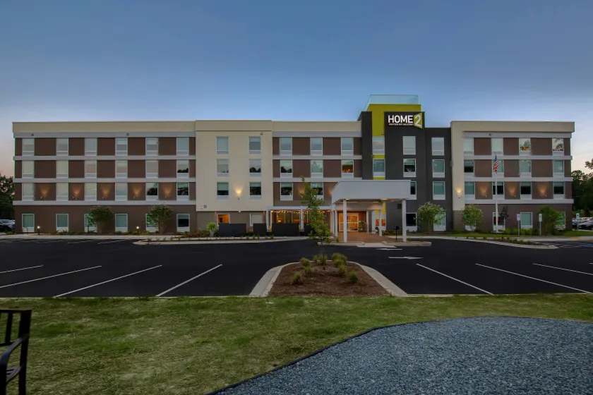 Home2 Suites By Hilton Fayetteville North - Image 1