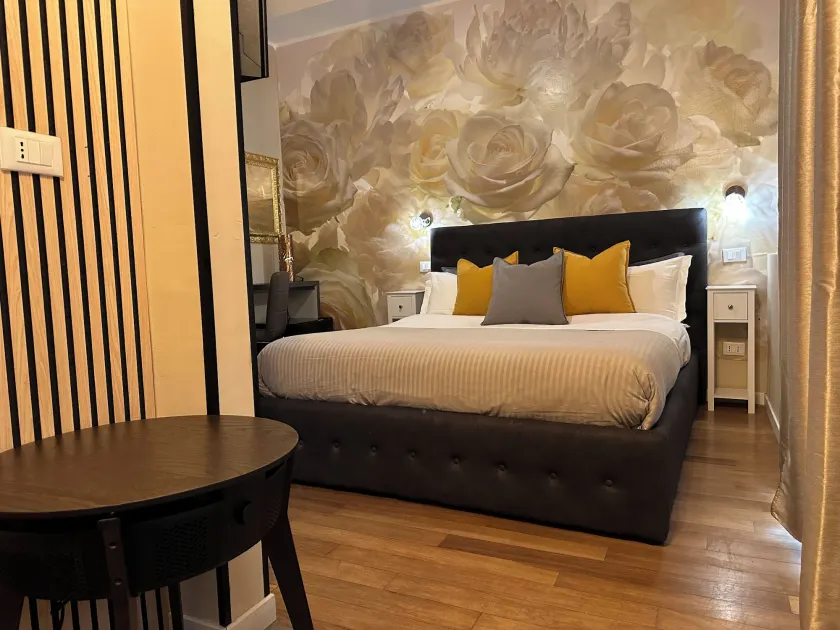 Rigoletto Rental Rooms - Image 1