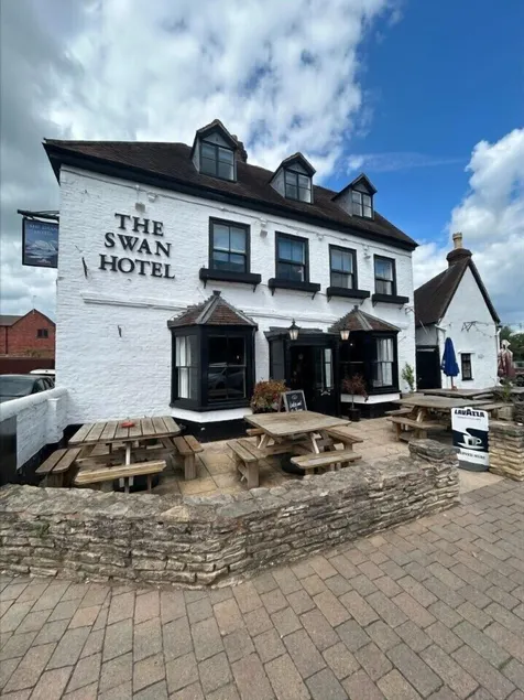 The Swan Hotel - Image 1