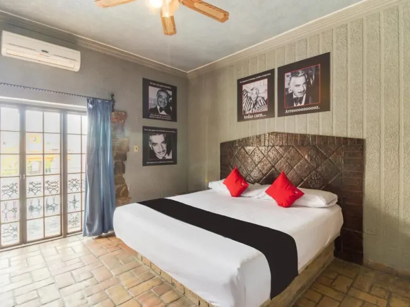 Hotel Olimpia Centro Histórico - Image 1
