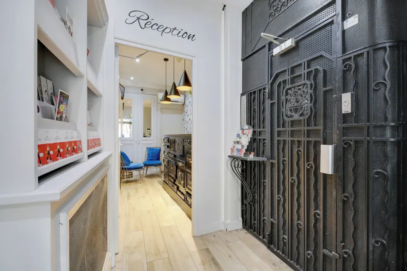 Hotel Riviera Elysees - Image 1