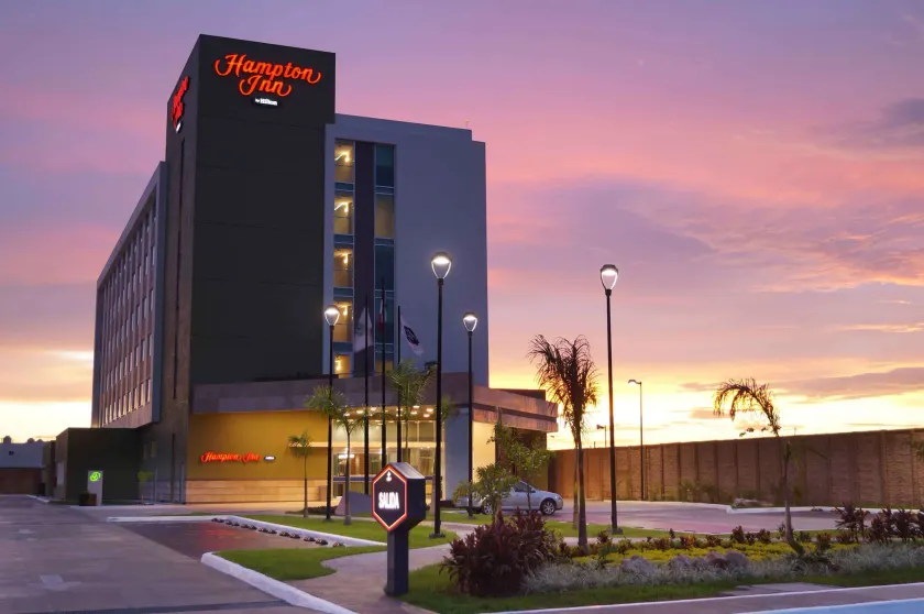 Hampton Inn by Hilton Merida - Image 1