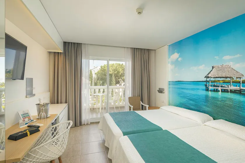 Gran Hotel Las Fuentes - Image 1
