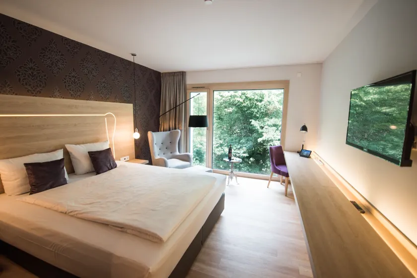 Parkhotel Schillerhain - Image 1
