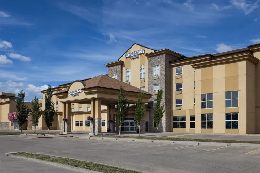 Pomeroy Hotel Fort St. John - Image 1