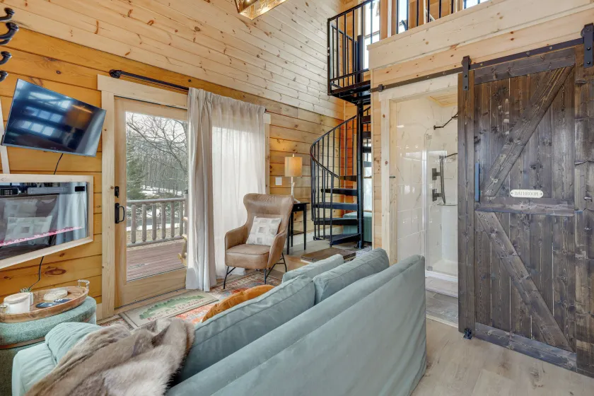 Handcrafted Tiny Home, Near Dtwn Boone - Image 1