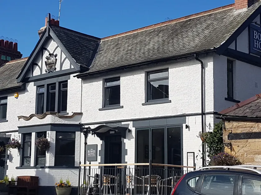 The Bowes Hotel - Image 1