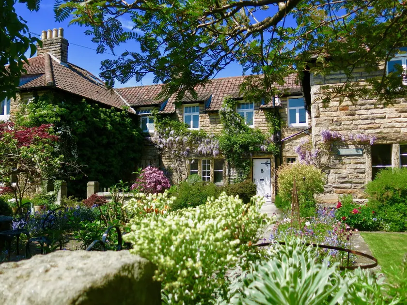 Teviot Cottage - Image 1