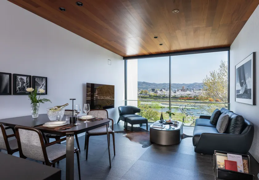 Kamo Residences by Reflections - Image 1