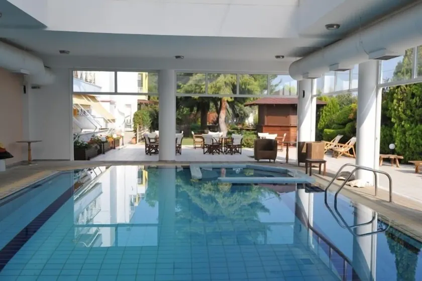 Hotel Kalloni - Image 1