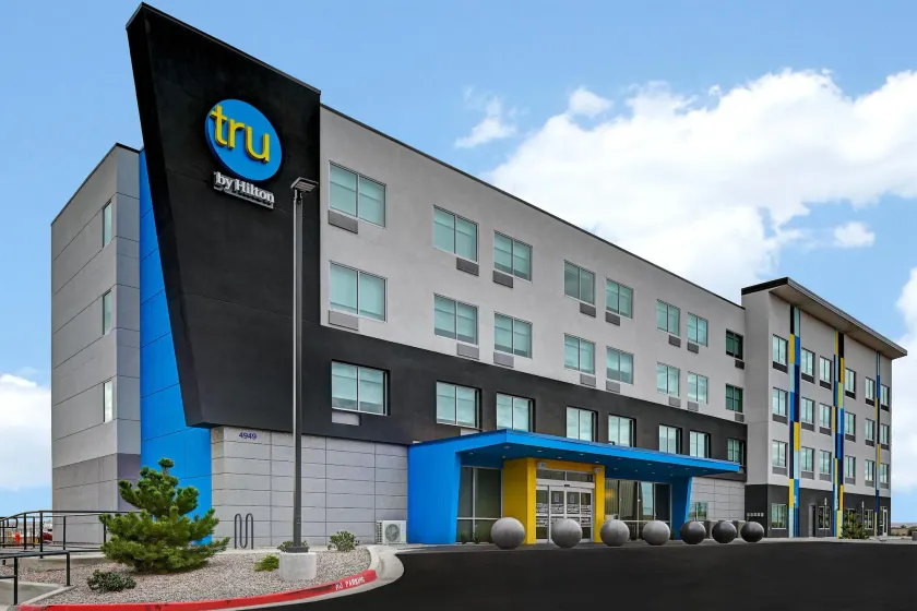 Tru By Hilton Albuquerque North I-25 - Image 1