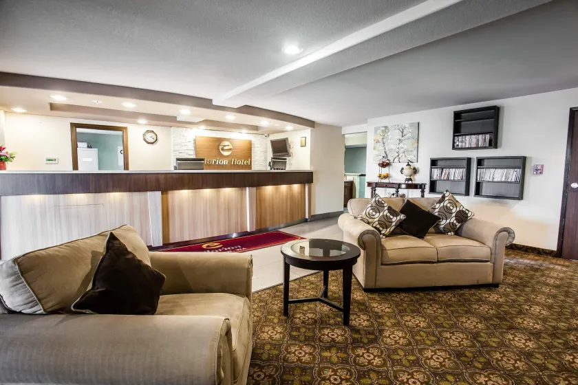 Clarion Inn Renton-Seattle - Image 1