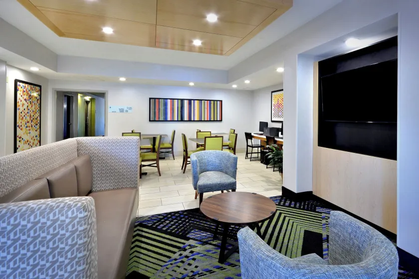 Holiday Inn Express Durham by IHG - Image 1