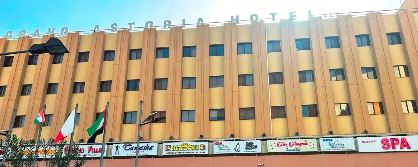  Grand Astoria Hotel - Image 1