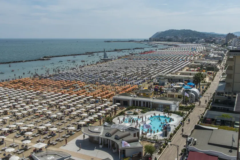 Hotel Baia Marina - Image 1