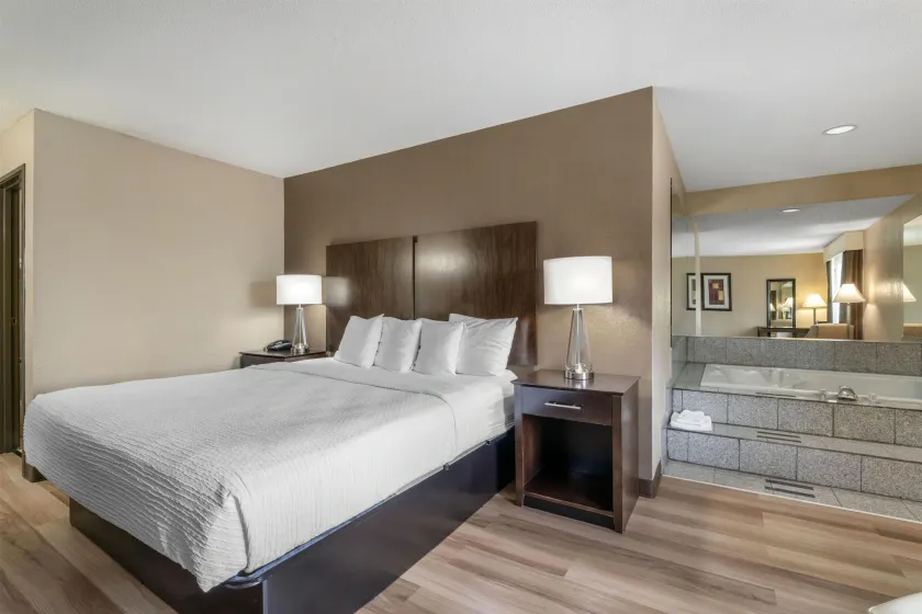 Best Western Muncie - Image 1
