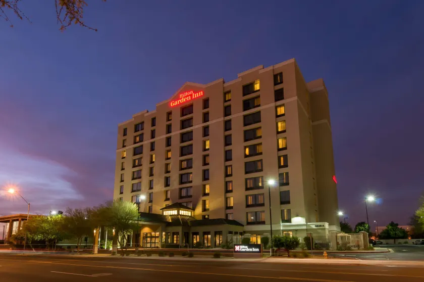 Hilton Garden Inn Phoenix Airport North - Image 1