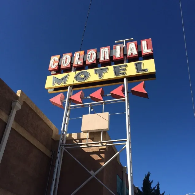 Colonial Motel - Image 1