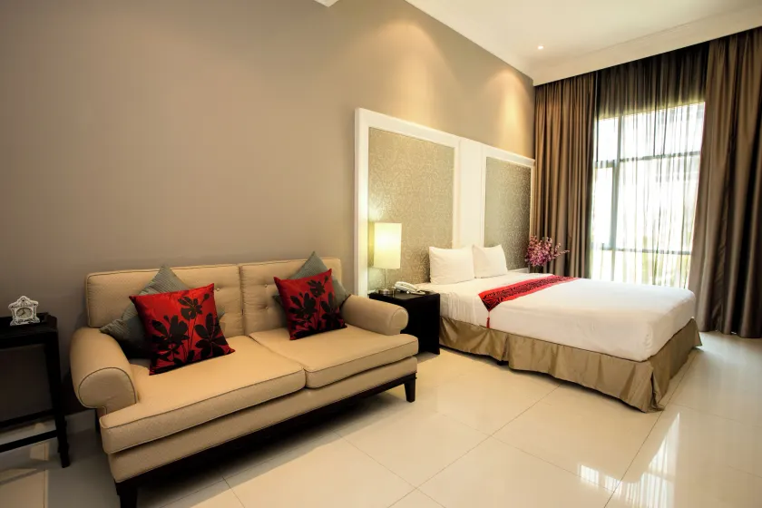 Hope Land Hotel 46/1 - Image 1