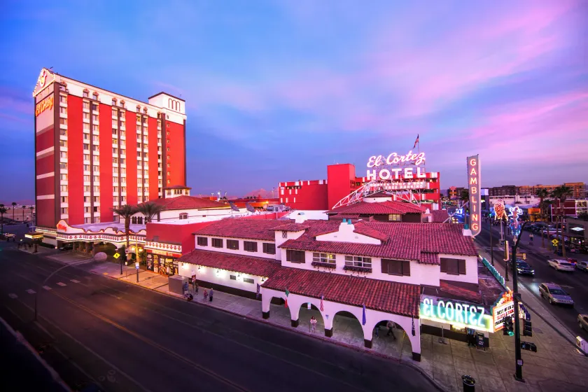 El Cortez Hotel & Casino - 21 and over only - Image 1