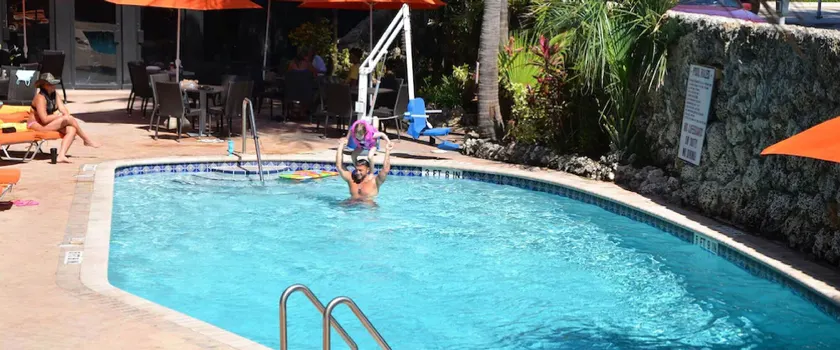 Sea Club Ocean Resort - Image 1