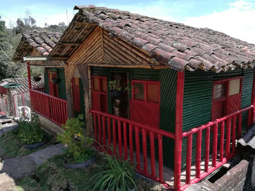Cabañas Tipicas De Silvia - Image 1