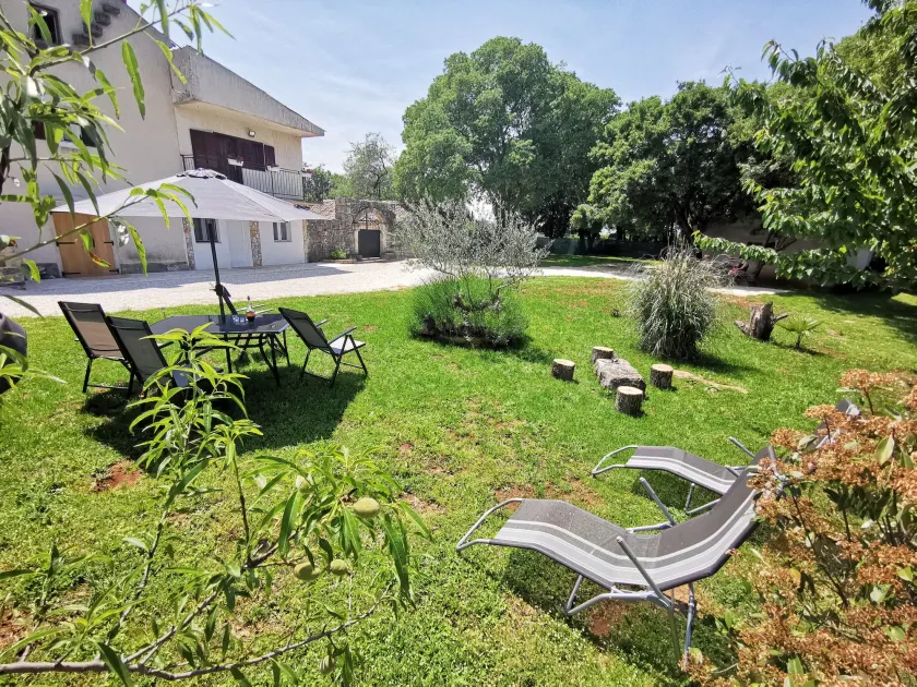 Apartment Mrgani 1814 - Image 1