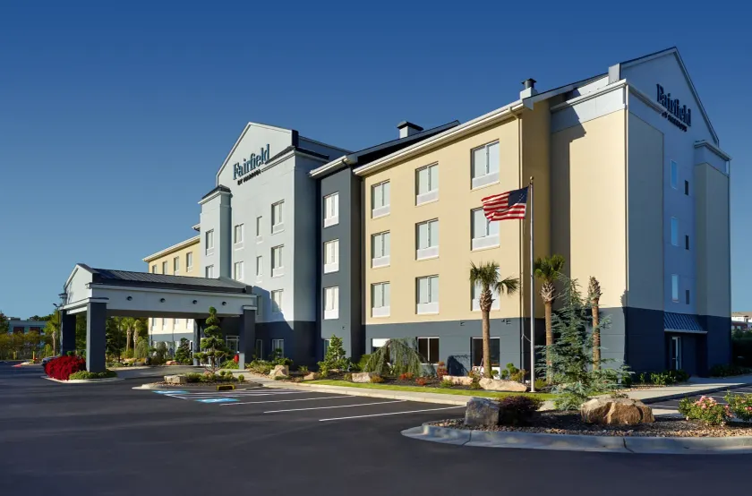 Fairfield Inn & Suites Atlanta McDonough - Image 1