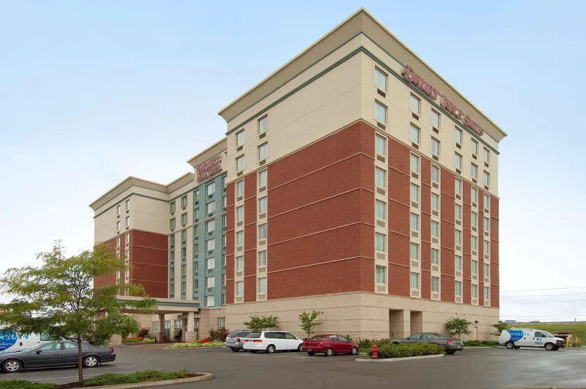 Drury Inn & Suites Indianapolis Northeast - Image 1