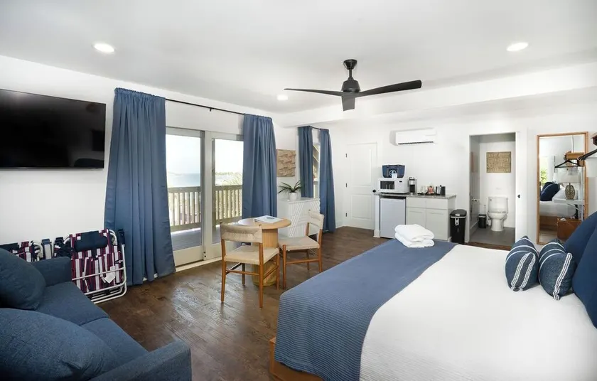 The Silver Lake Hotel at Ocracoke - Image 1
