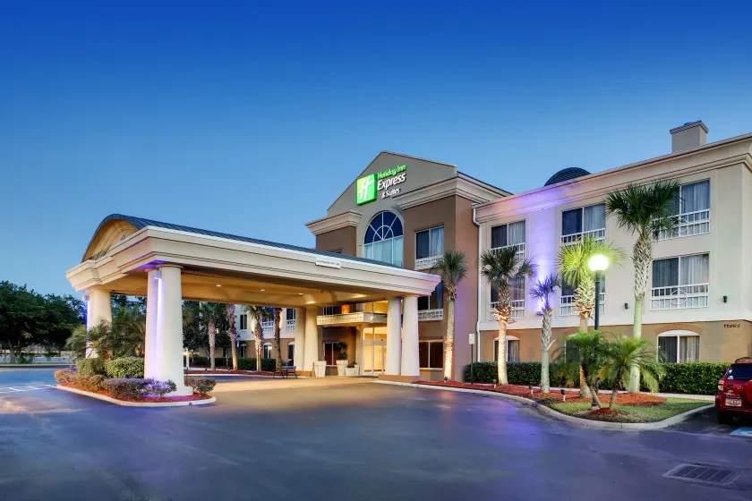 Holiday Inn Express & Suites Jacksonville South - I-295 by IHG - Image 1
