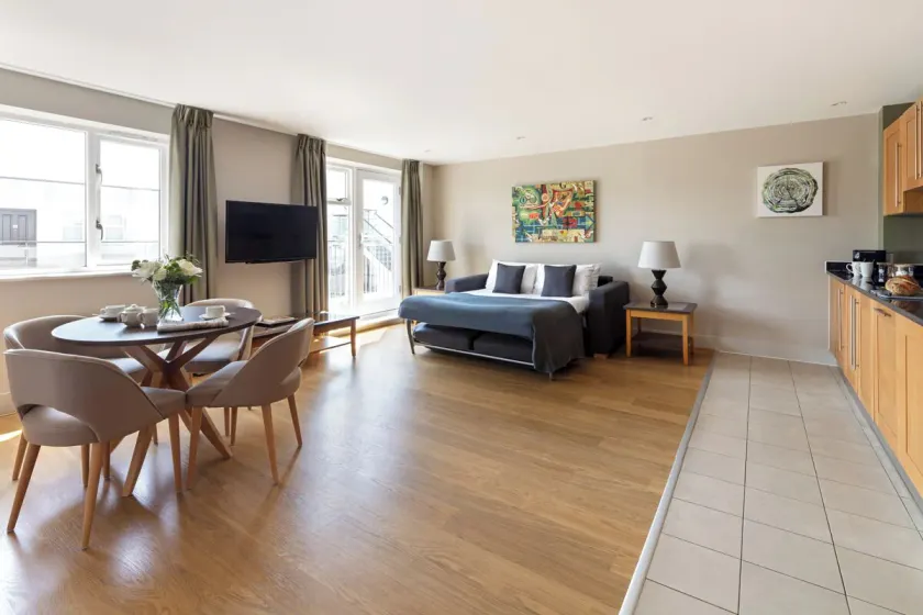 Marlin Apartments Commercial Road - Limehouse - Image 1