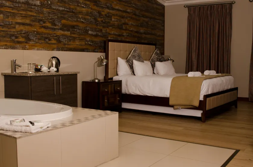 Hotel @ Secunda - Image 1