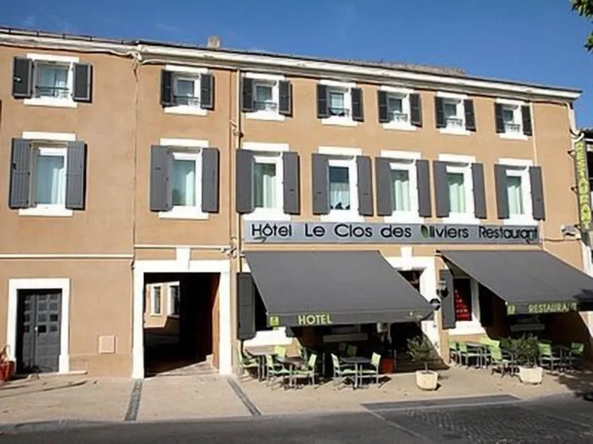 Logis Hotel Le Clos Des Oliviers - Image 1