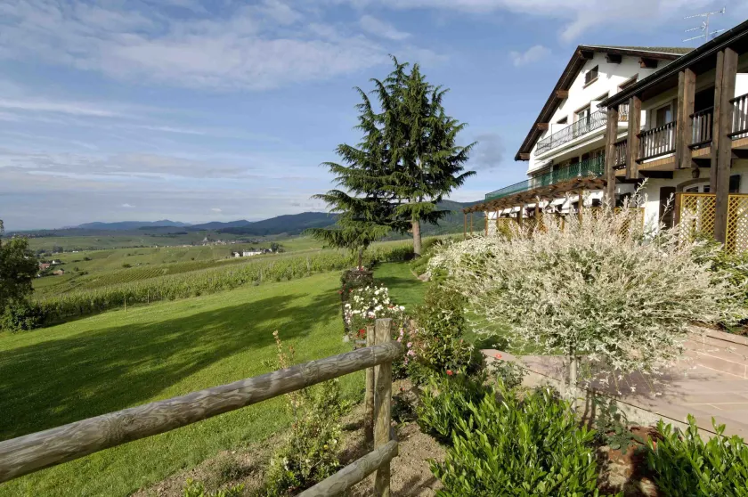 Hôtel Clos Saint-Vincent Ribeauvillé - Image 1