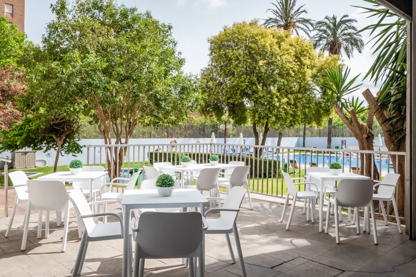 Hotel Medium Valencia - Image 1