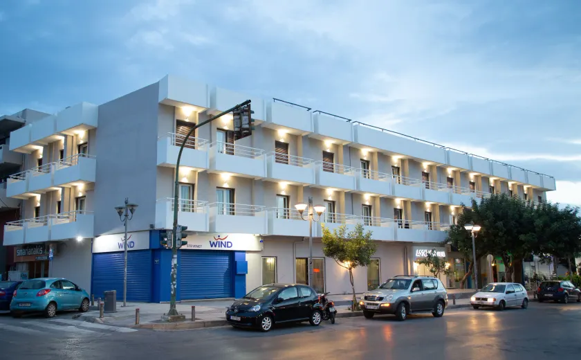Asterion Hotel - Image 1