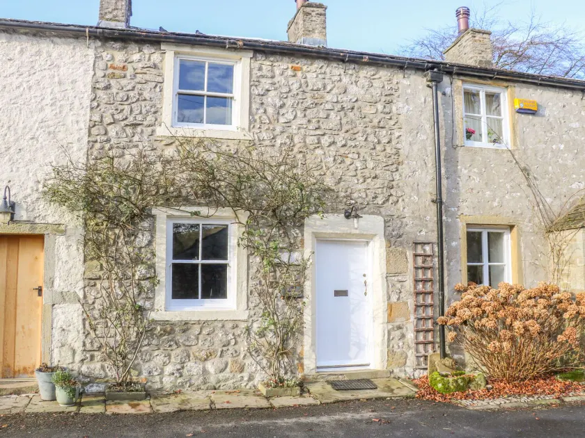 Rose Cottage - Image 1