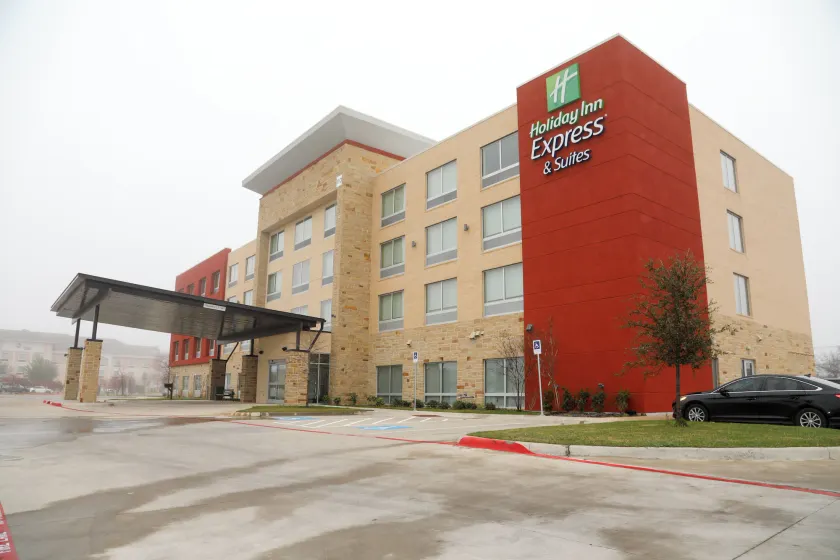 Holiday Inn Express & Suites - Forney by IHG - Image 1